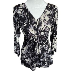 Daisy Fuentes patterned top XS